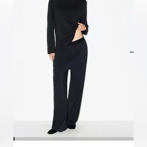 SKIMS Cozy Knit Straight Pant Onyx Black Medium Women’s Boyfriend Loose Pant